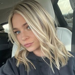 Meet your Posher, Heidi